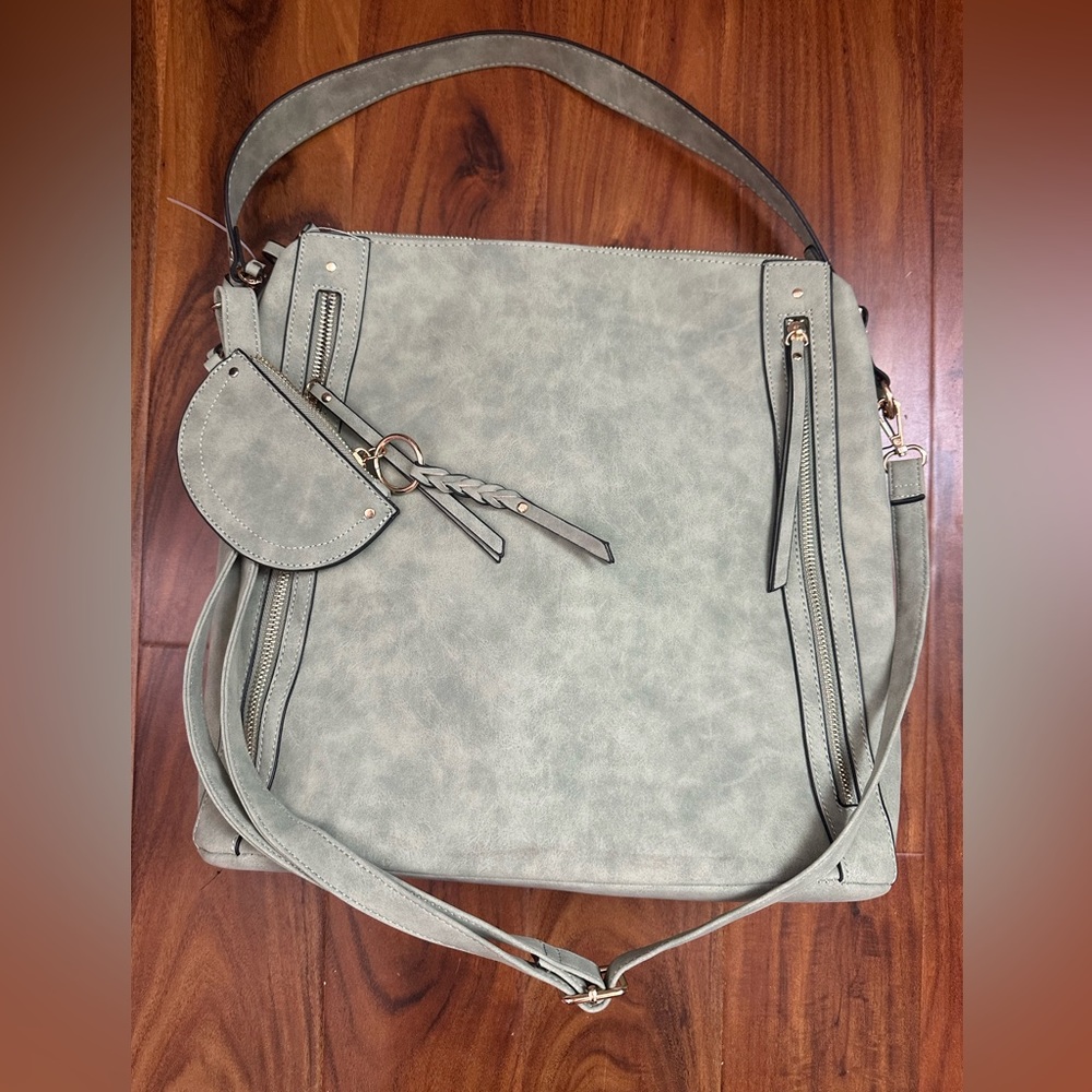 VR NYC Multi Zip Messenger Shoulder Bag Purse Tote ~ Light Teal Green ~ NWT
